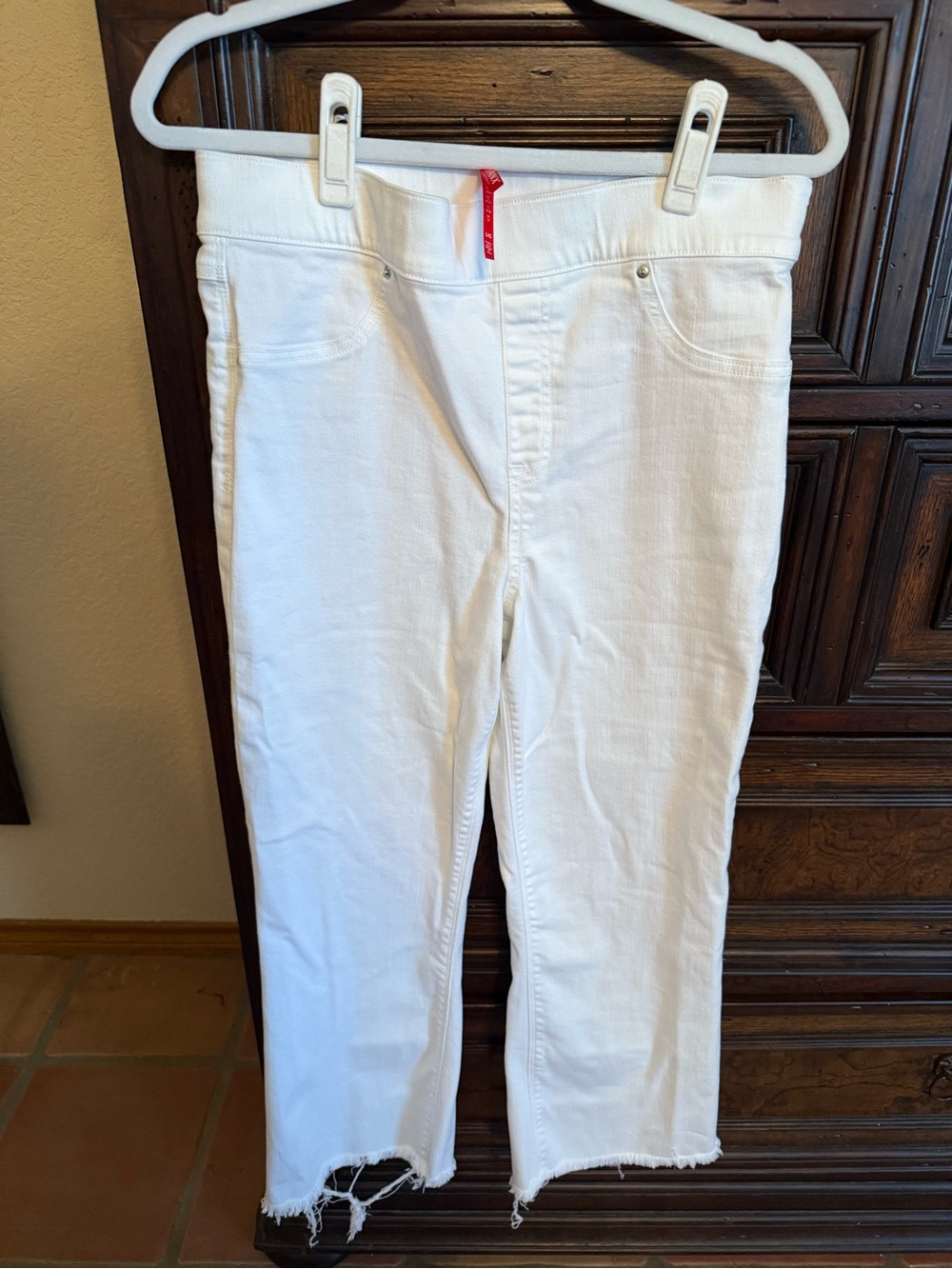 SPANX White Cropped Frayed-Hem Jeans